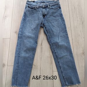 Abercrombie and Fitch Women's Rustin Athletic Slim Stretch Jeans Size 26